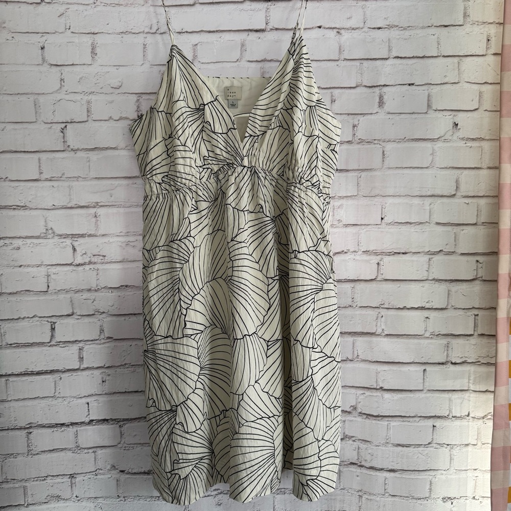 a new day Black and White Leaf Pattern Mini Dress